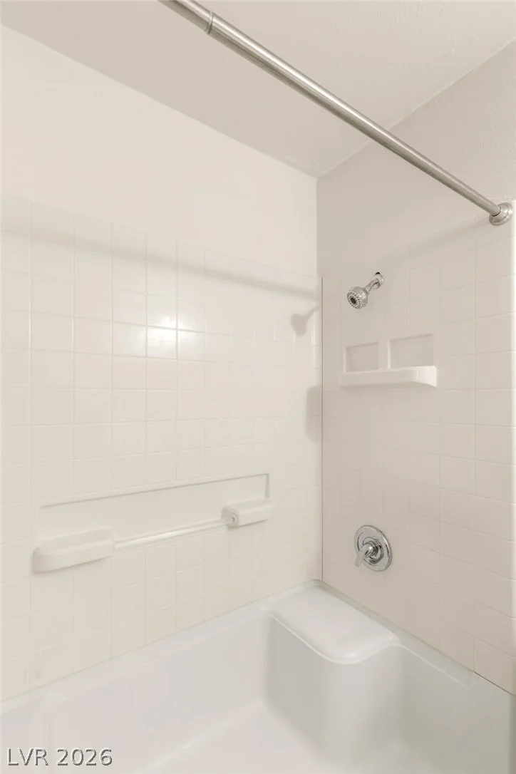 5171 Caliente, Las Vegas, NV 89119
