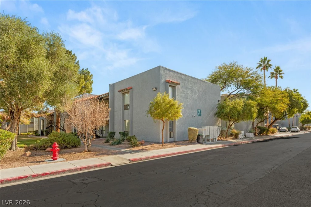 5171 Caliente, Las Vegas, NV 89119
