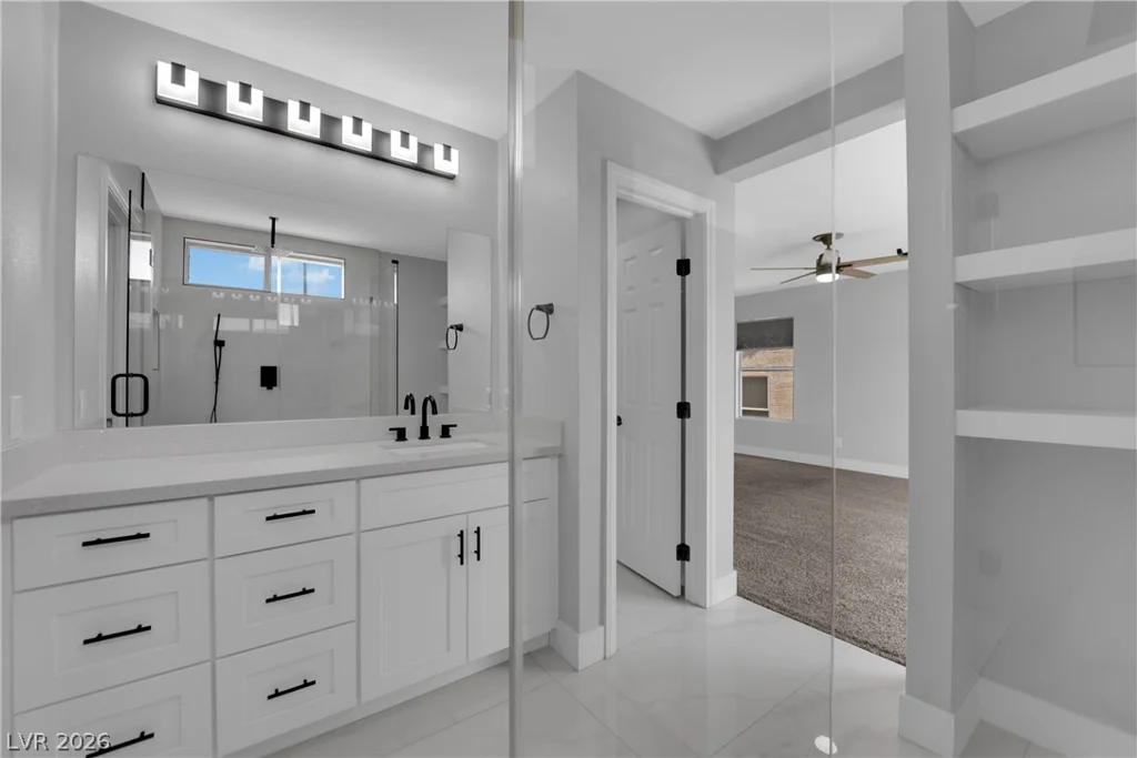 7829 Falling Pines, Las Vegas, NV 89143