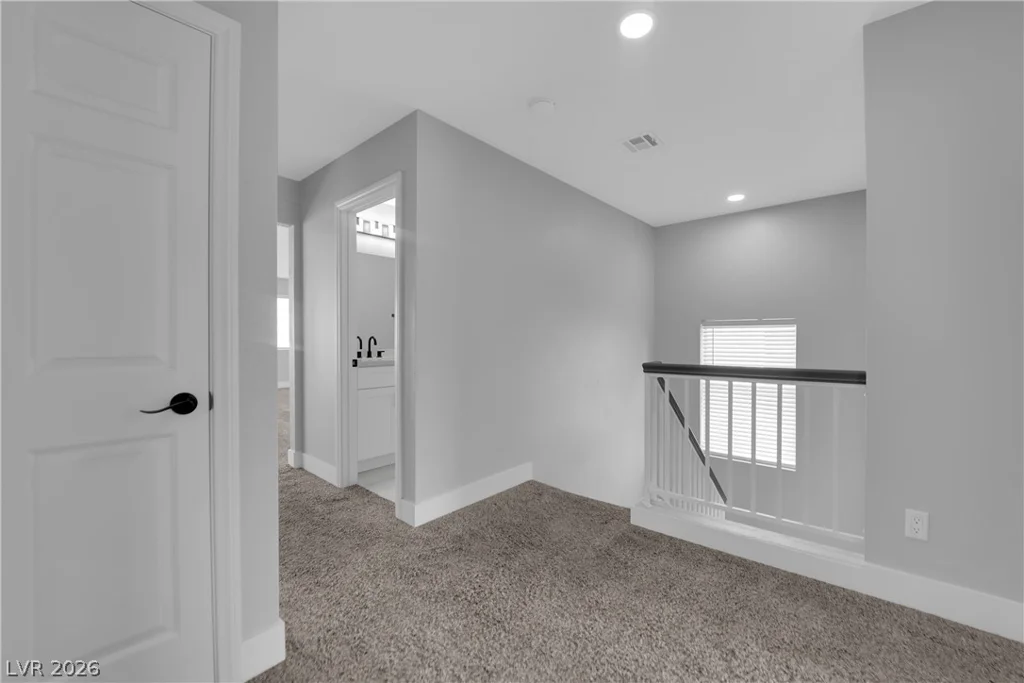 7829 Falling Pines, Las Vegas, NV 89143