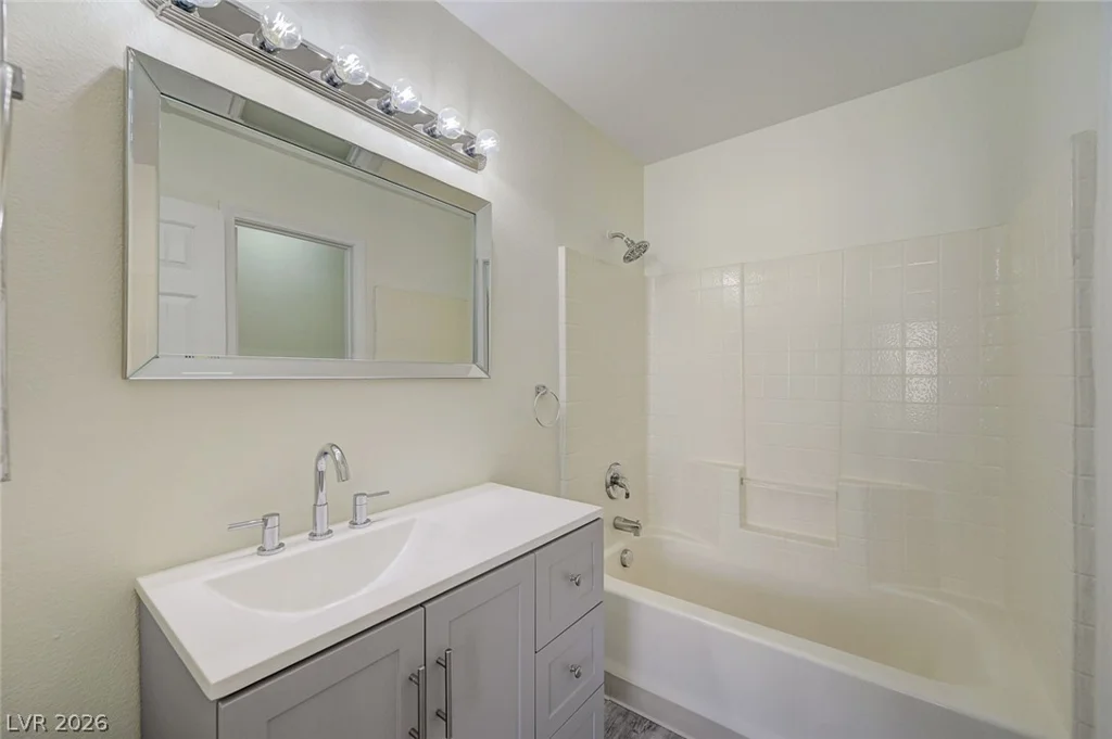 4004 Emerald Wood, Las Vegas, NV 89115