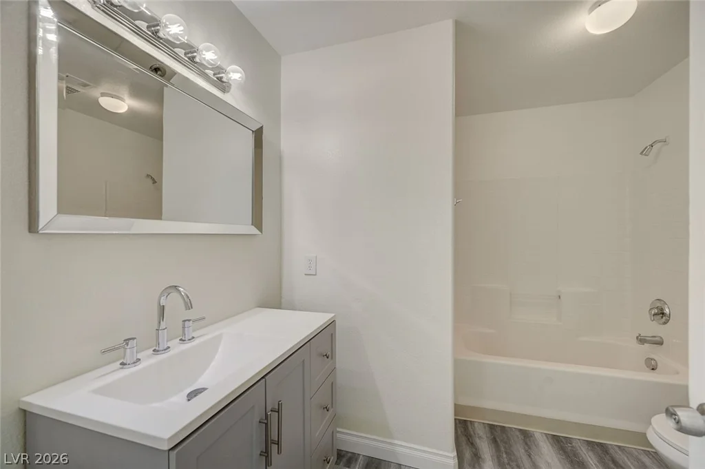 4004 Emerald Wood, Las Vegas, NV 89115