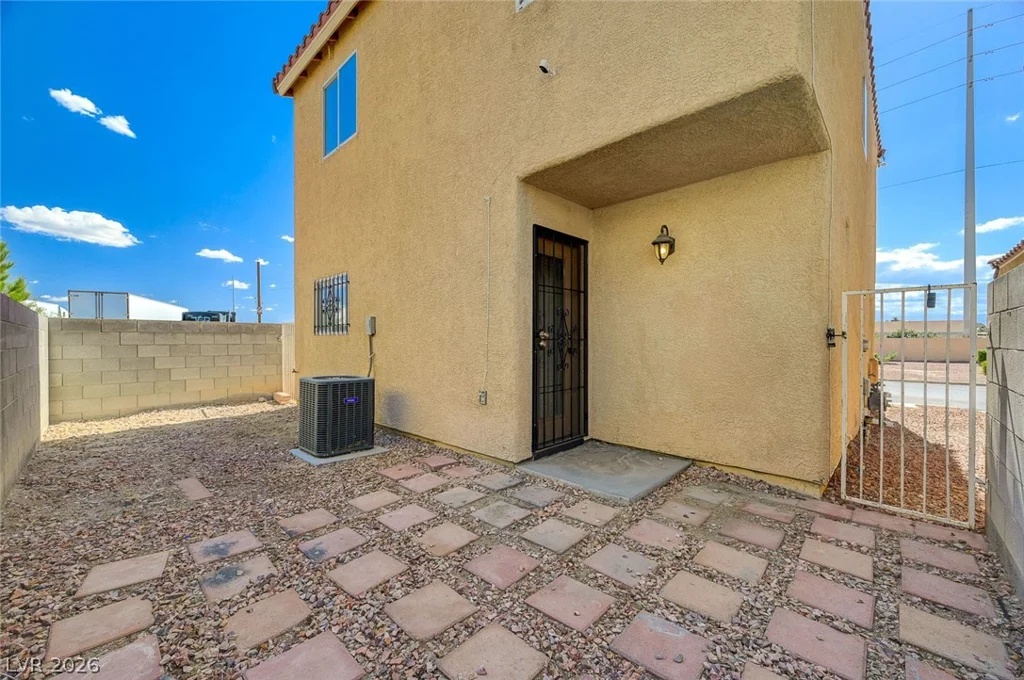 4004 Emerald Wood, Las Vegas, NV 89115