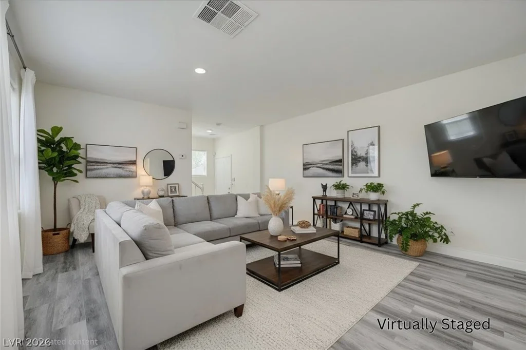 4004 Emerald Wood, Las Vegas, NV 89115