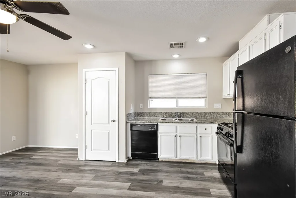 4210 Spruce Fern, Las Vegas, NV 89115