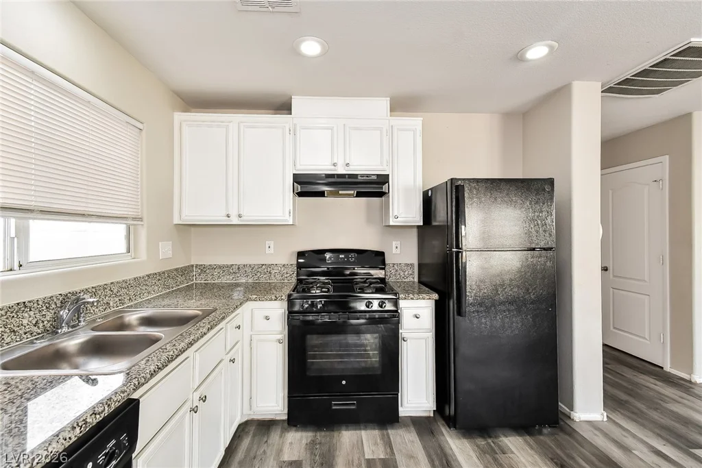 4210 Spruce Fern, Las Vegas, NV 89115
