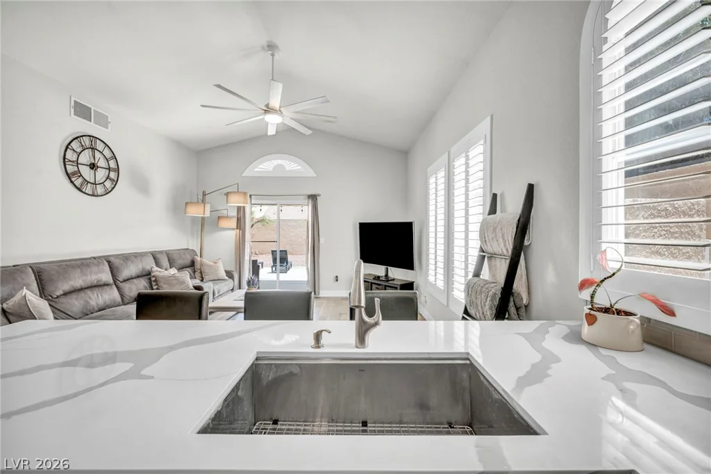 9546 Ruperts, Las Vegas, NV 89123