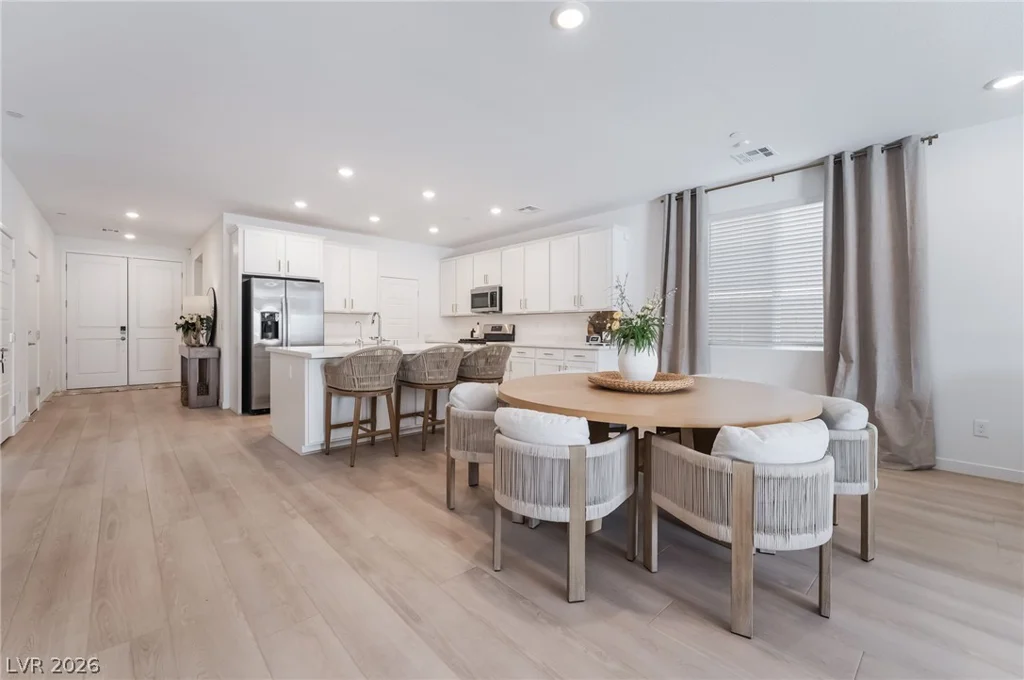 2280 Lazlo Point, Henderson, NV 89044
