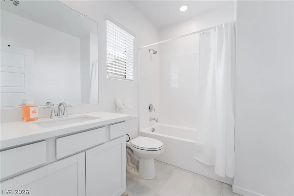 2280 Lazlo Point, Henderson, NV 89044