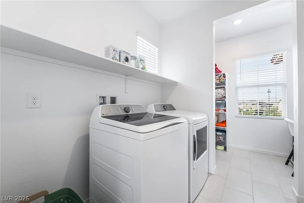 2280 Lazlo Point, Henderson, NV 89044