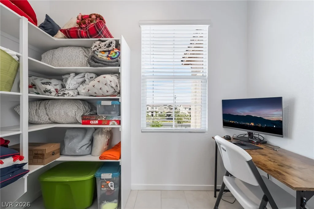 2280 Lazlo Point, Henderson, NV 89044