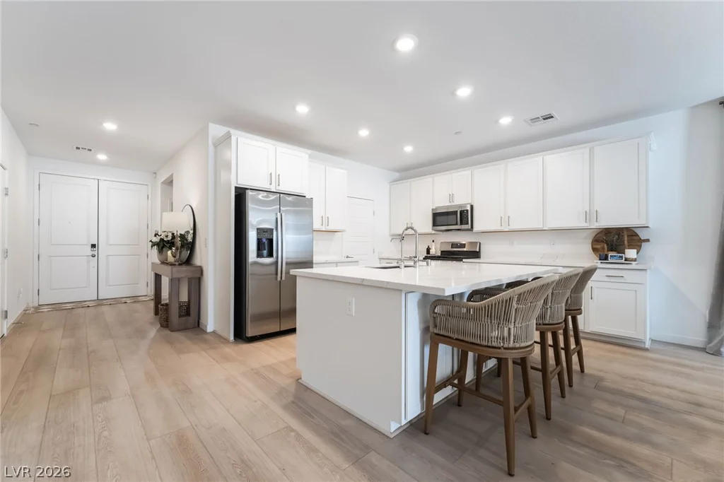 2280 Lazlo Point, Henderson, NV 89044
