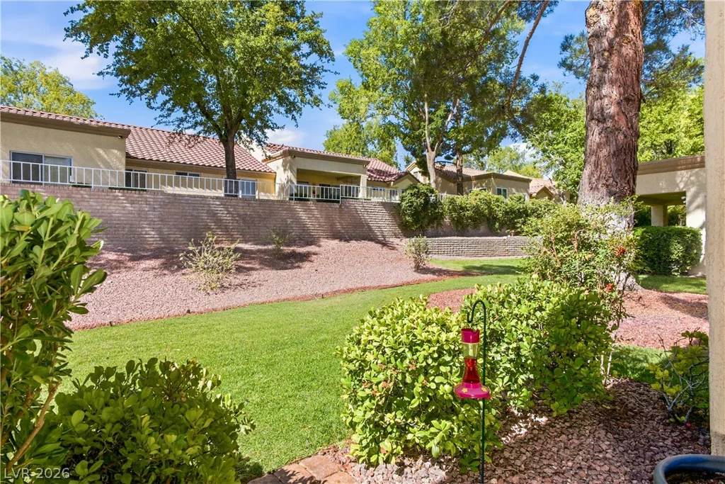 8929 Mountain Gate, Las Vegas, NV 89134