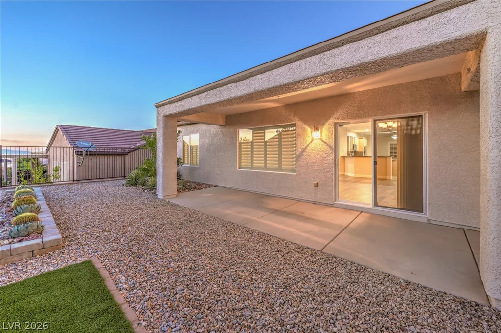 2369 Orangeburg, Henderson, NV 89044