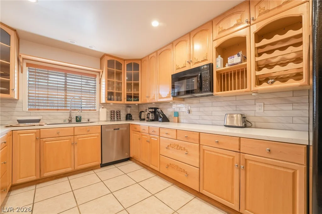 3829 Delaware, Las Vegas, NV 89169