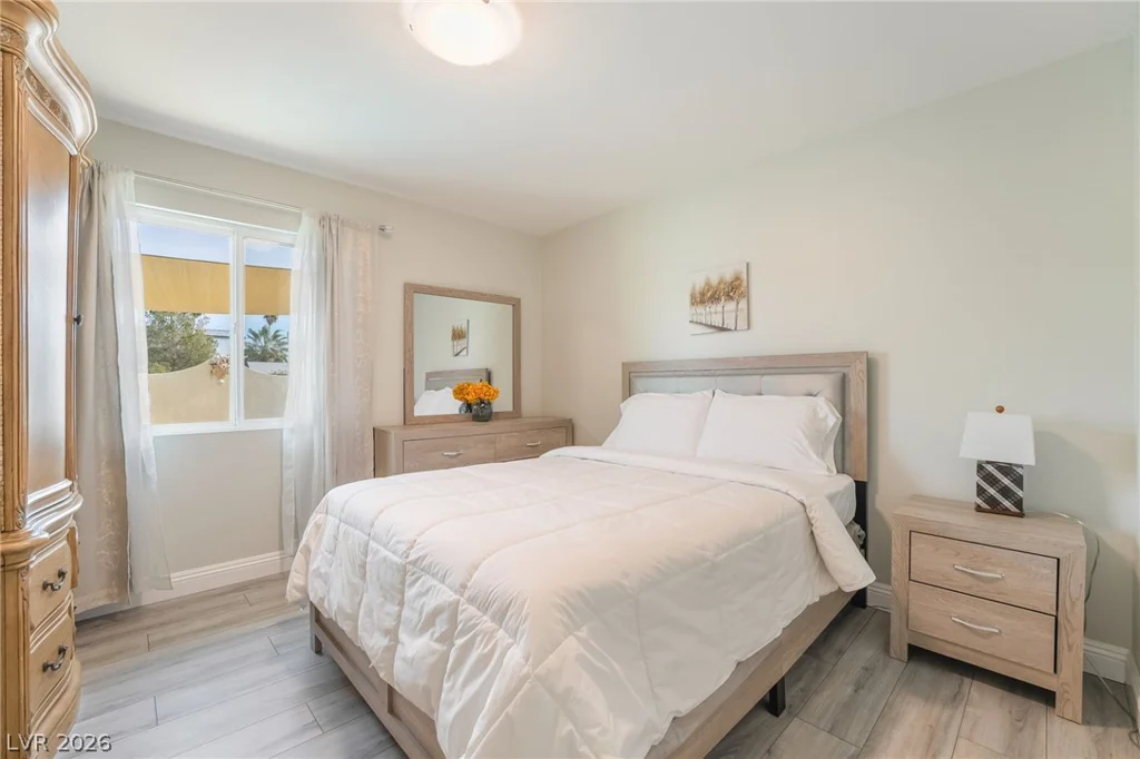 3829 Delaware, Las Vegas, NV 89169