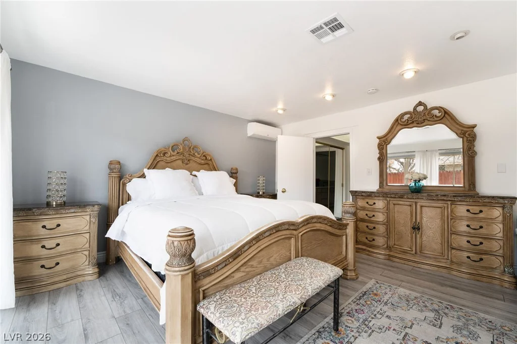 3829 Delaware, Las Vegas, NV 89169