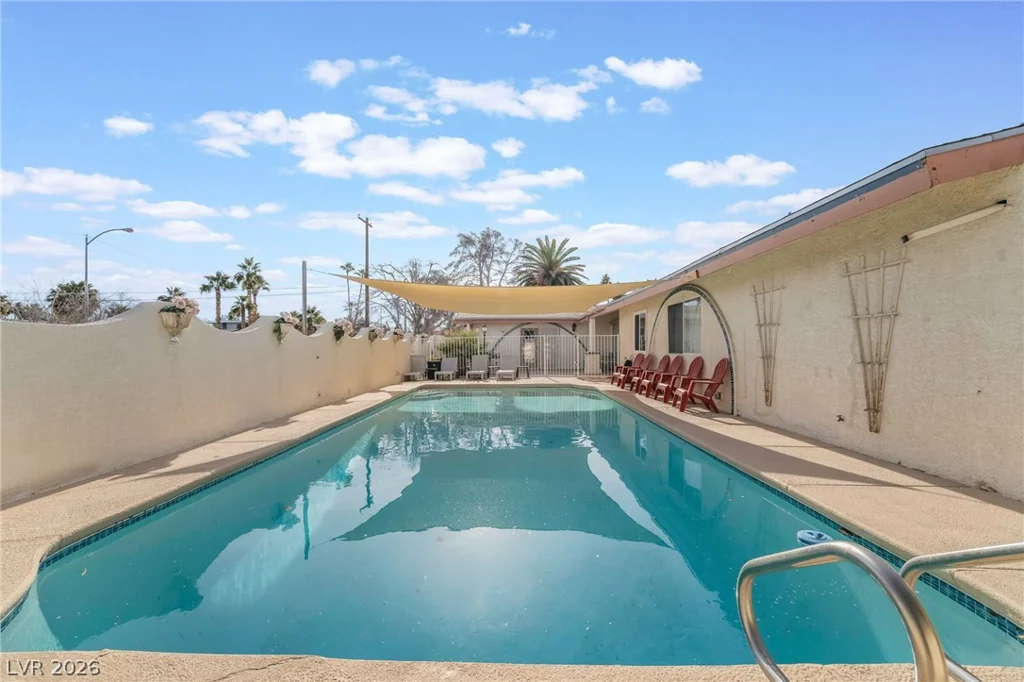 3829 Delaware, Las Vegas, NV 89169