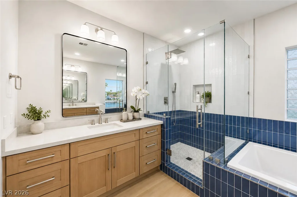 2972 Sun Lake, Las Vegas, NV 89128