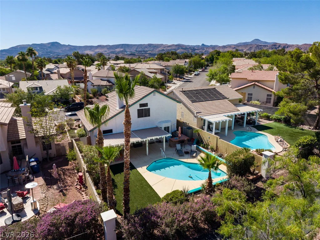 2072 Smoketree Village, Henderson, NV 89012