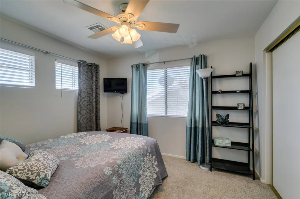 2072 Smoketree Village, Henderson, NV 89012