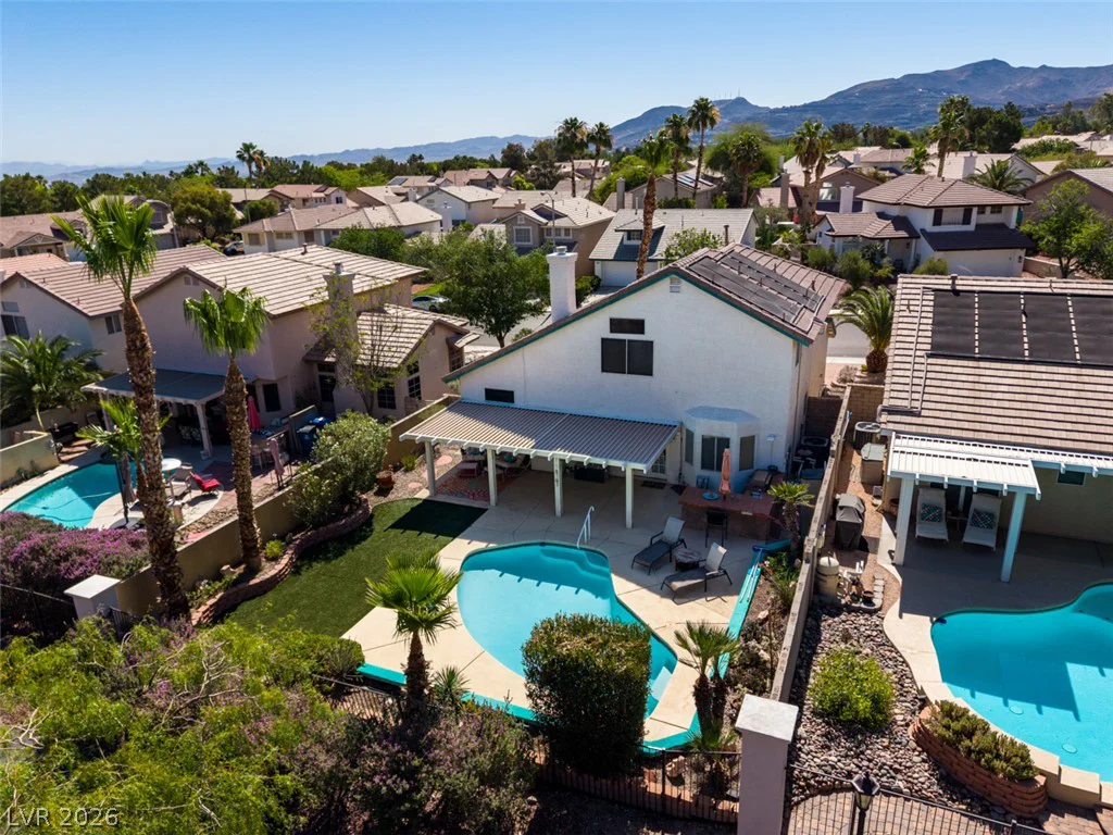 2072 Smoketree Village, Henderson, NV 89012