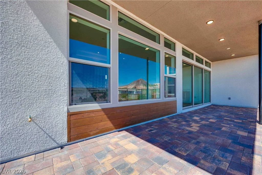 203 Sailing Sunset, Henderson, NV 89011