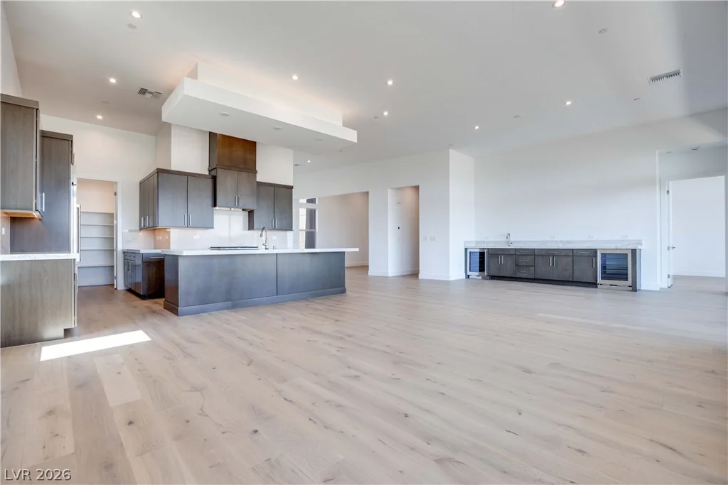 203 Sailing Sunset, Henderson, NV 89011