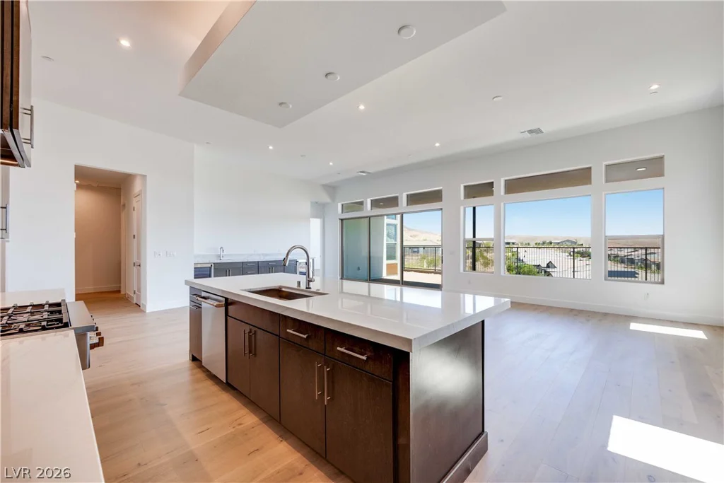203 Sailing Sunset, Henderson, NV 89011