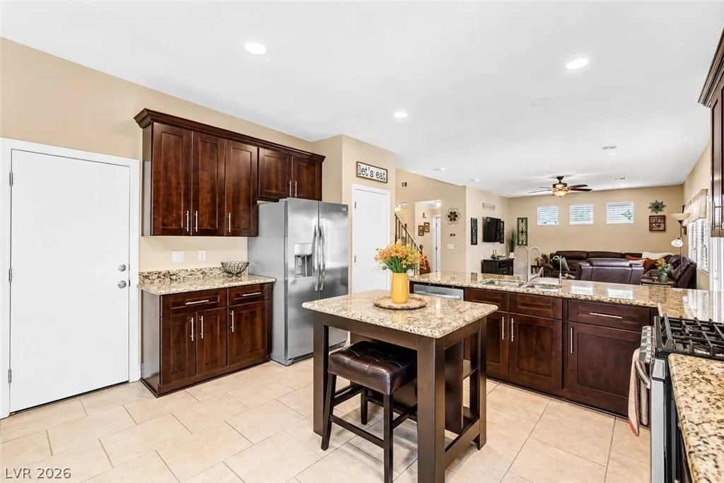 64 Mesa Rivera, Henderson, NV 89012