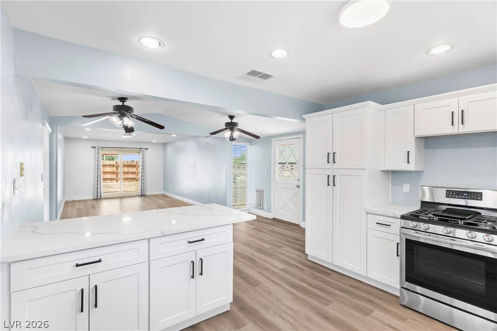 426 Box Elder, Henderson, NV 89015