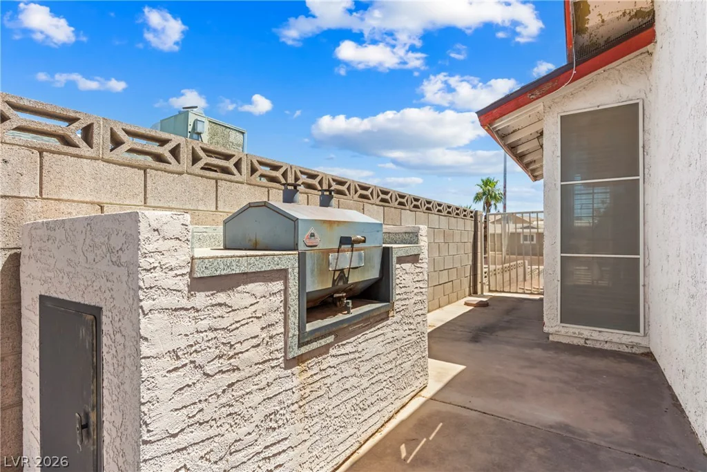 426 Box Elder, Henderson, NV 89015