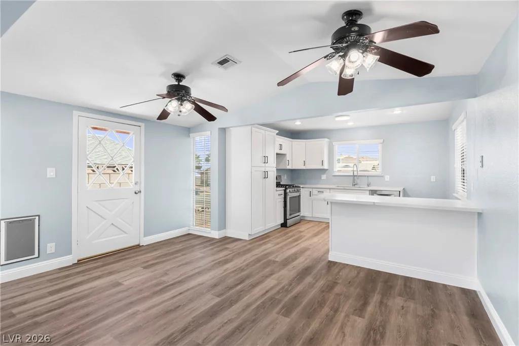426 Box Elder, Henderson, NV 89015