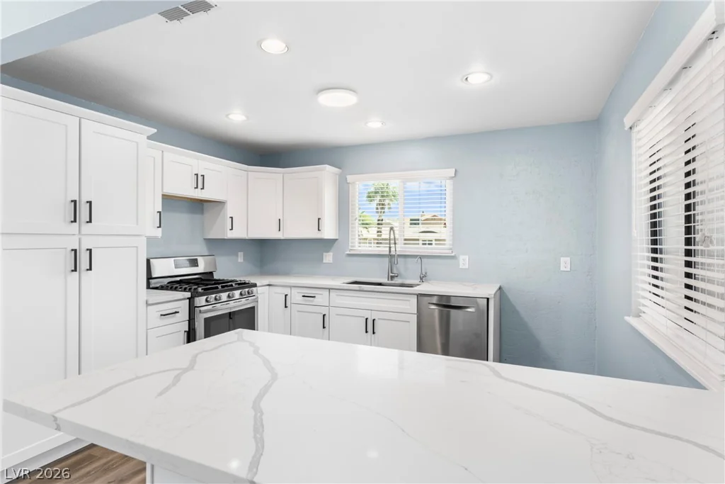 426 Box Elder, Henderson, NV 89015