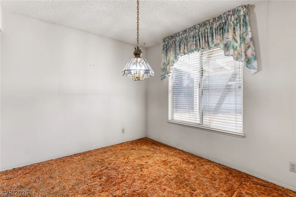2613 Lourdes, Las Vegas, NV 89102