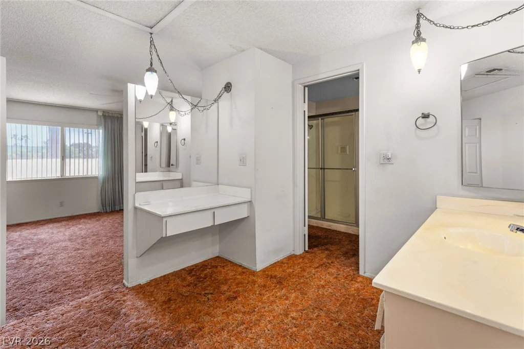 2613 Lourdes, Las Vegas, NV 89102