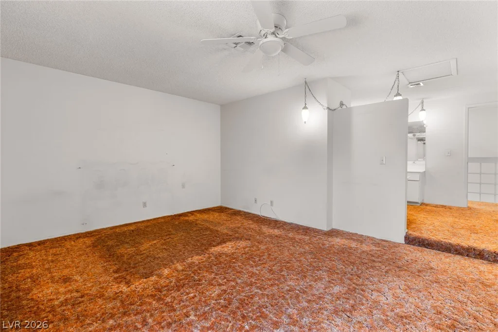 2613 Lourdes, Las Vegas, NV 89102