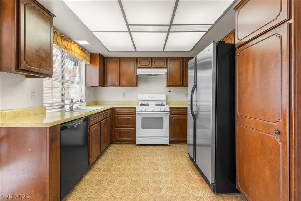 2613 Lourdes, Las Vegas, NV 89102