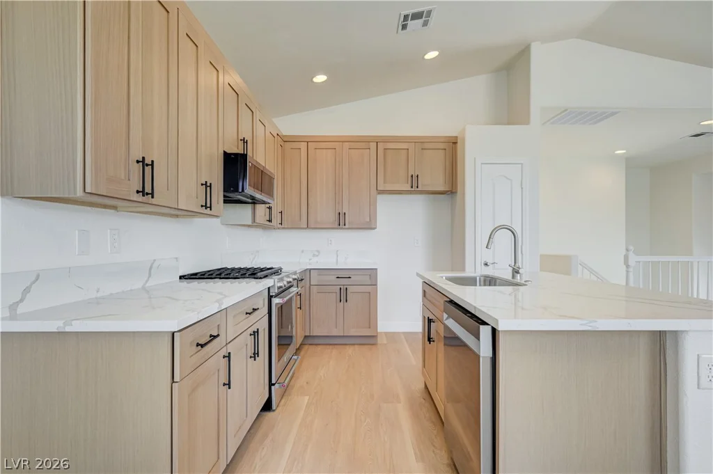 5055 Quiet Falls, Las Vegas, NV 89141