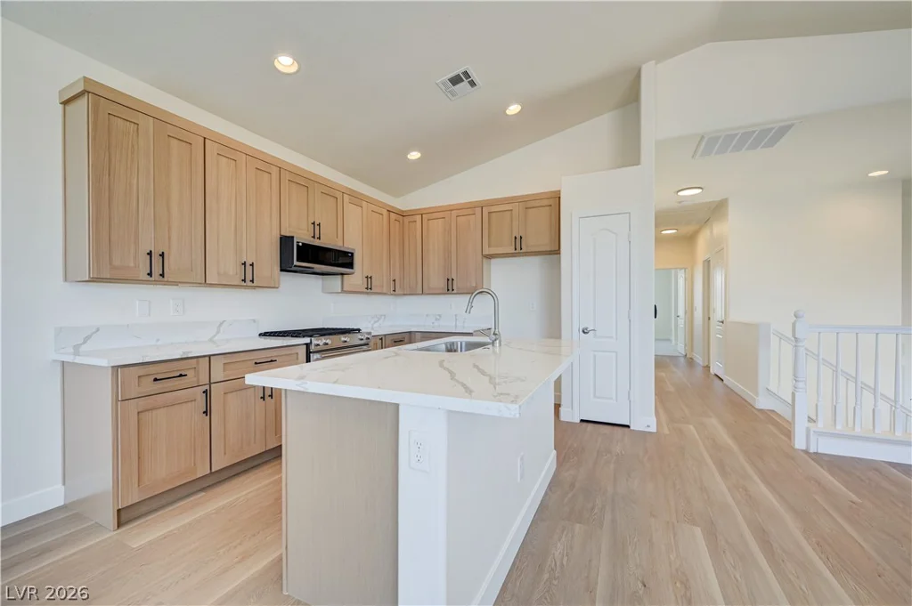5055 Quiet Falls, Las Vegas, NV 89141