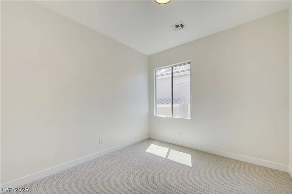 5055 Quiet Falls, Las Vegas, NV 89141