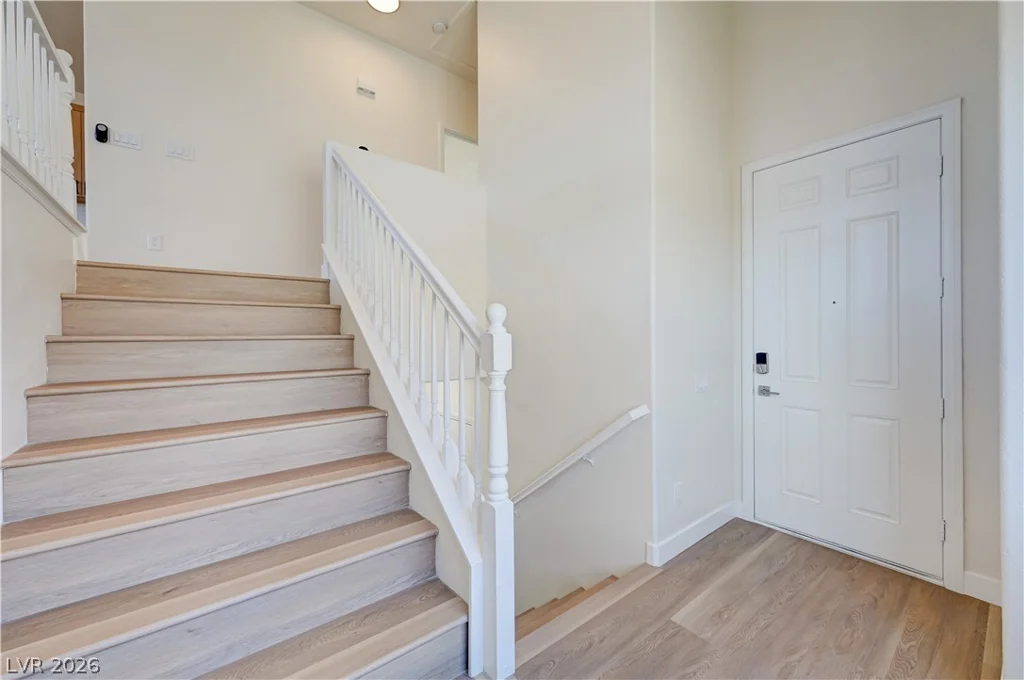 5055 Quiet Falls, Las Vegas, NV 89141
