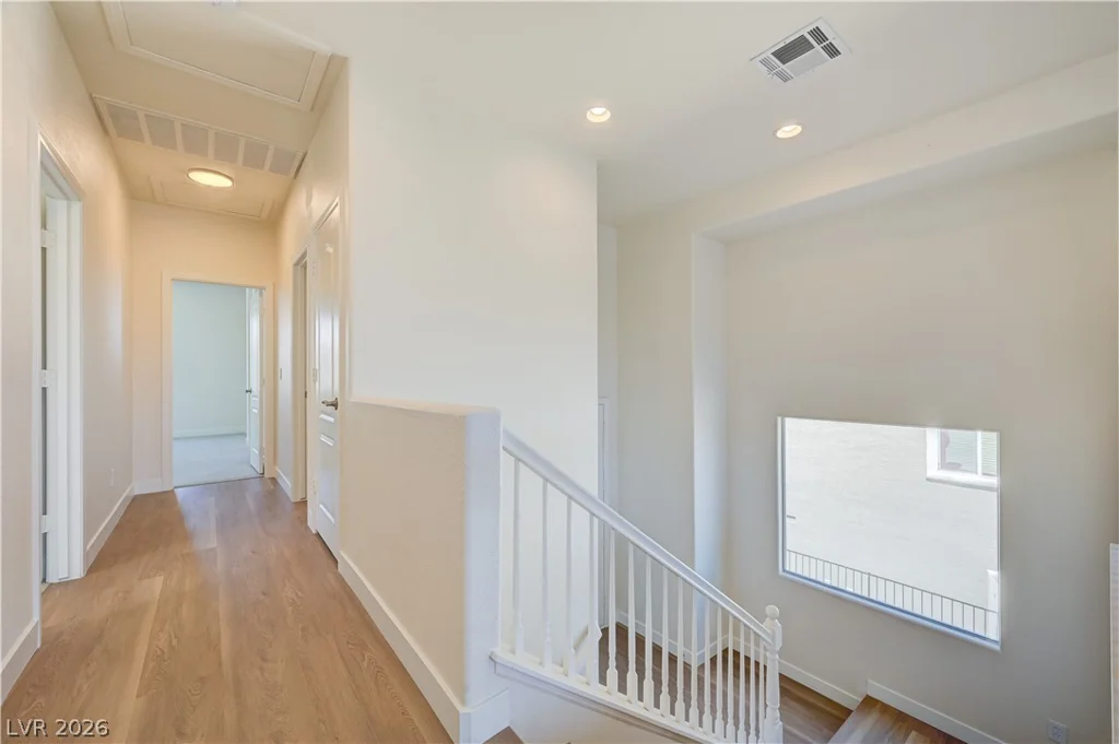 5055 Quiet Falls, Las Vegas, NV 89141