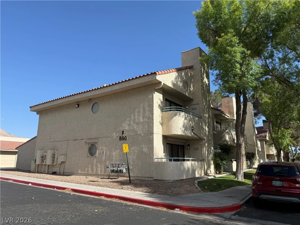850 Sloan, Las Vegas, NV 89110