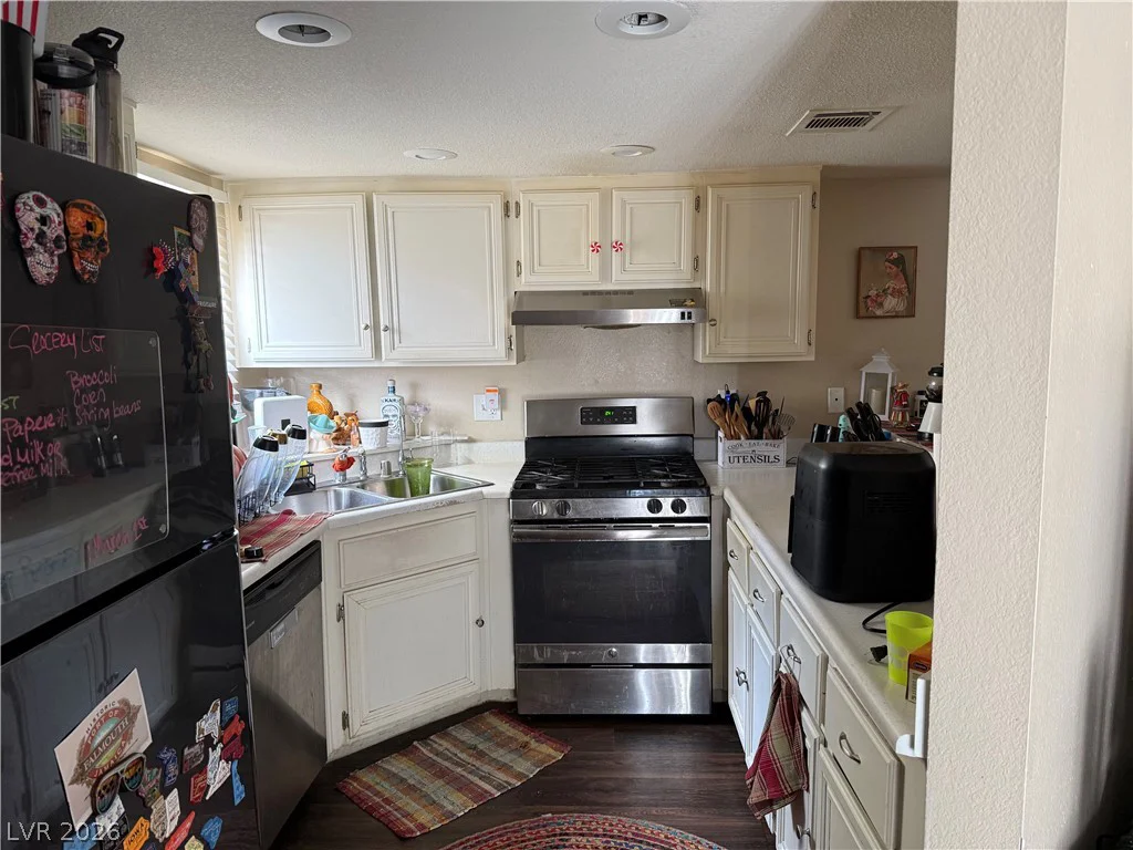 850 Sloan, Las Vegas, NV 89110