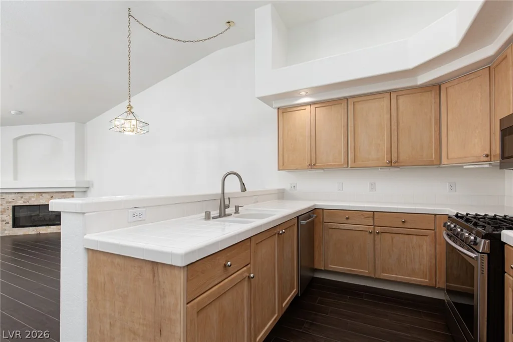 7625 Valley Green, Las Vegas, NV 89149