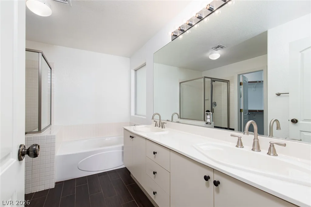 7625 Valley Green, Las Vegas, NV 89149