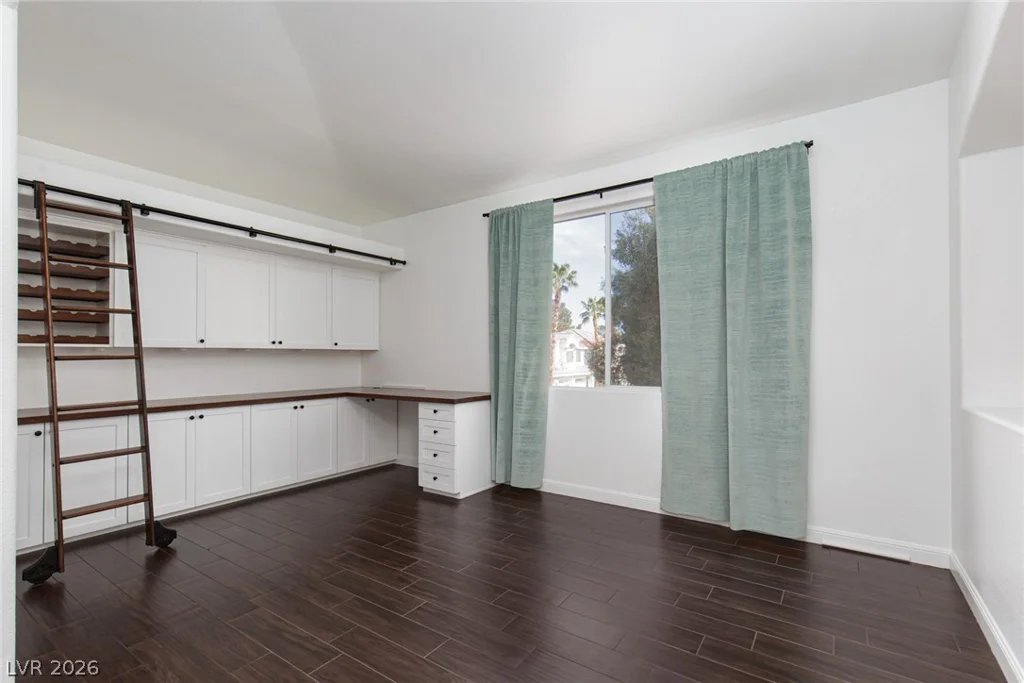 7625 Valley Green, Las Vegas, NV 89149