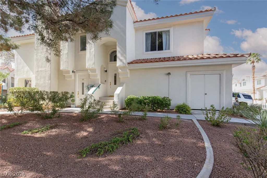 7625 Valley Green, Las Vegas, NV 89149