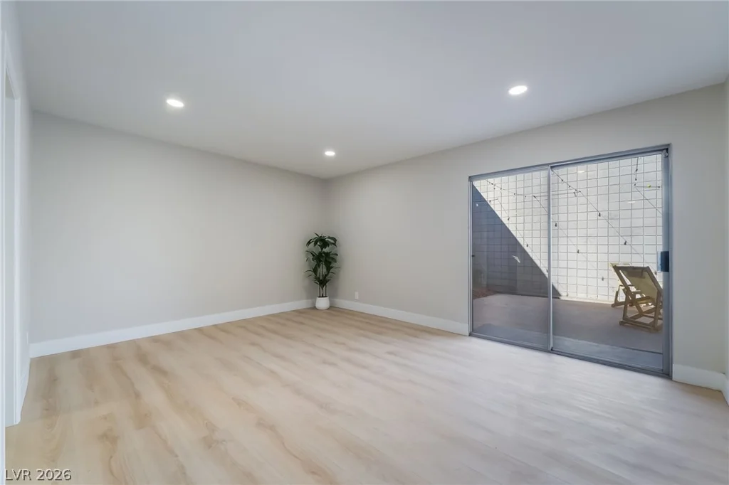 3743 Colonial, Las Vegas, NV 89121
